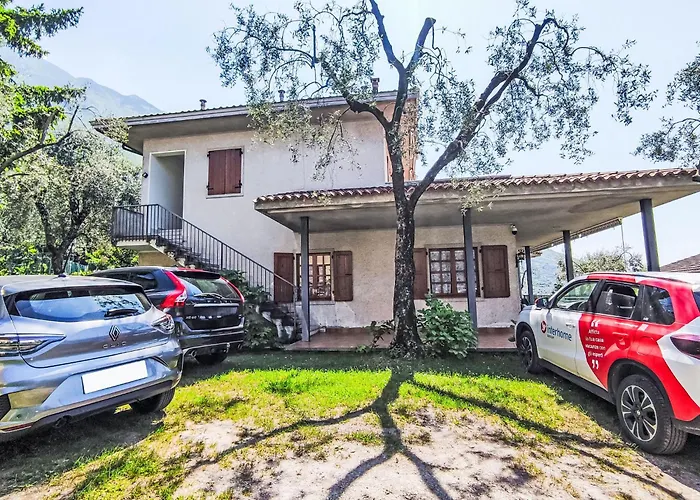 Papandrea By Interhome Assenza di Brenzone