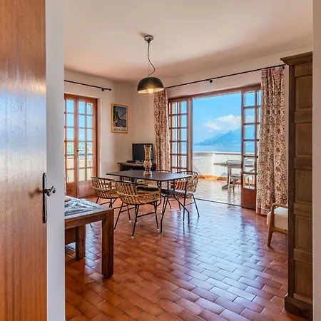 Papandrea By Interhome Assenza di Brenzone